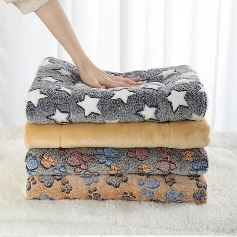Cama Colchón y Manta de Franela Suave para Perros y Gatos - Cojín Acolchado Cálido para Cachorros y Mascotas Medianas o Grandes (Ideal para Invierno)