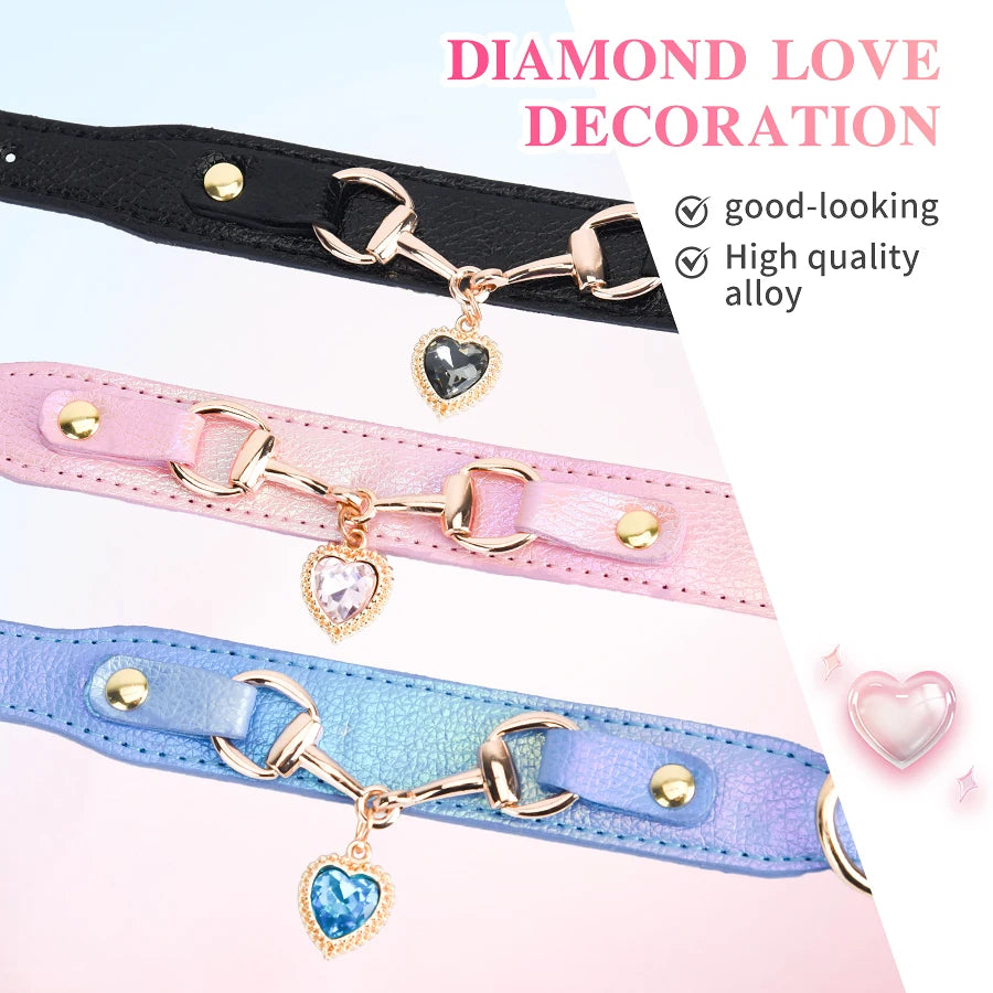 Collar con Dijes de Corazón de Pedrería para Perros Pequeños y Medianos - Collar Elegante con Efecto Termosensible y Cierre Ajustable